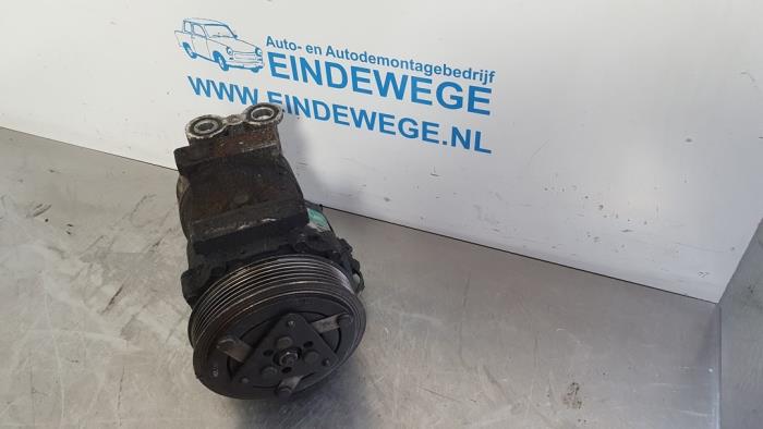 Usagé Pompe clim Ford Fiesta 5 (JD/JH) 1.4 TDCi Prix € 50,00 Règlement à la marge proposé par Auto- en demontagebedrijf Eindewege