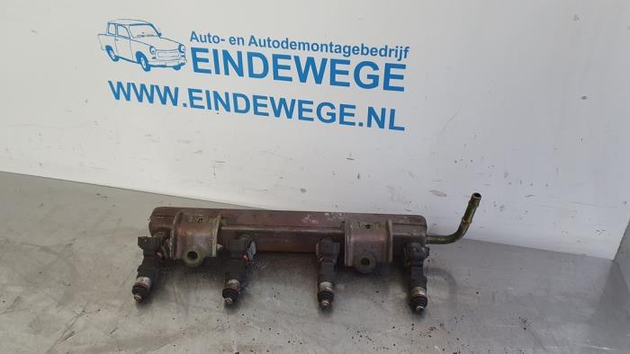 Usagé Système d'injection Nissan Micra (K12) 1.2 16V Prix € 40,00 Règlement à la marge proposé par Auto- en demontagebedrijf Eindewege