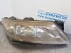 Headlight, right from a Renault Laguna II Grandtour (KG), 2000 / 2007 1.8 16V, Combi/o, 4-dr, Petrol, 1.783cc, 85kW (116pk), FWD, F4P770, 2001-03 / 2005-02, KG0J 2002