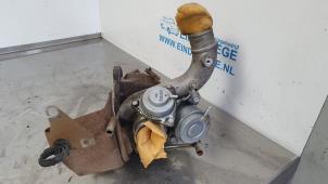 Turbo van een Renault Scénic II (JM) 2.0 16V Turbo 2008