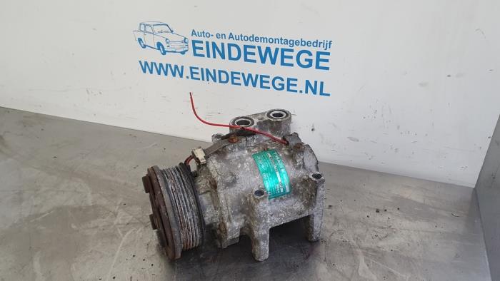 Usagé Pompe clim Ford Ka I 1.3i Prix € 50,00 Règlement à la marge proposé par Auto- en demontagebedrijf Eindewege