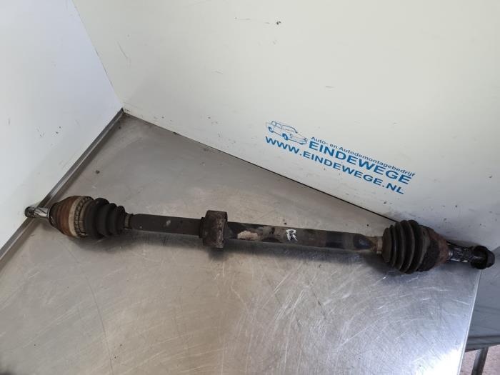 Front drive shaft, right from a Opel Vectra C Caravan 1.8 16V 2005