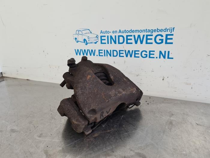 Gebrauchte Bremszange rechts vorne Opel Zafira (F75) 1.8 16V Preis € 30,00 Margenregelung angeboten von Auto- en demontagebedrijf Eindewege