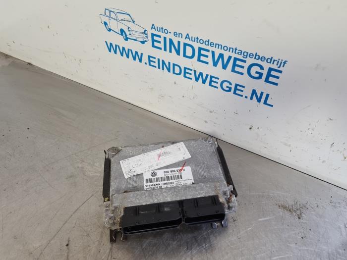 Used Engine management computer Volkswagen Fox (5Z) 1.2 Price € 50,00 Margin scheme offered by Auto- en demontagebedrijf Eindewege