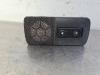 Electric window switch from a Opel Vectra C Caravan 1.8 16V 2005