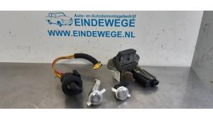 Used Set of cylinder locks (complete) Renault Megane Break/Grandtour (KA) 1.6 16V RXE,RXT Price on request offered by Auto- en demontagebedrijf Eindewege