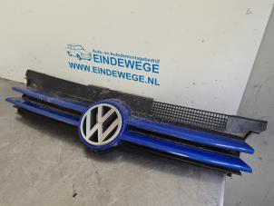 Gebrauchte Grill Volkswagen Golf IV (1J1) 1.6 Preis € 25,00 Margenregelung angeboten von Auto- en demontagebedrijf Eindewege