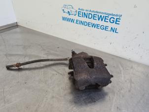 Used Front brake calliper, right Volkswagen Caddy III (2KA,2KH,2CA,2CH) 2.0 SDI Price € 30,00 Margin scheme offered by Auto- en demontagebedrijf Eindewege