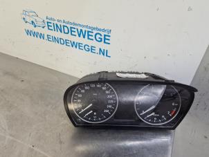 Used Instrument panel BMW 3 serie (E90) 320i 16V Price € 75,00 Margin scheme offered by Auto- en demontagebedrijf Eindewege