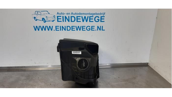 Gebrauchte Luftfiltergehäuse BMW 3 serie (E90) 320i 16V Preis € 50,00 Margenregelung angeboten von Auto- en demontagebedrijf Eindewege