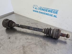Used Drive shaft, rear left BMW 3 serie (E90) 320i 16V Price € 50,00 Margin scheme offered by Auto- en demontagebedrijf Eindewege