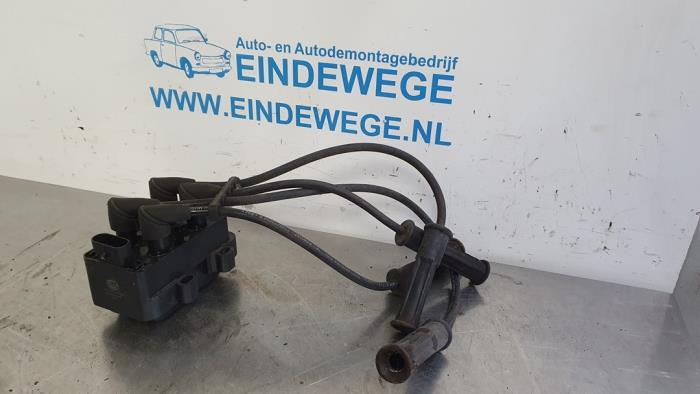 Usagé Bobine Renault Clio II (BB/CB) 1.4 Prix € 30,00 Règlement à la marge proposé par Auto- en demontagebedrijf Eindewege
