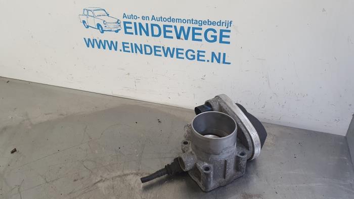 Gebrauchte Drosselklappengehäuse Renault Megane II CC (EM) 2.0 16V Preis € 40,00 Margenregelung angeboten von Auto- en demontagebedrijf Eindewege