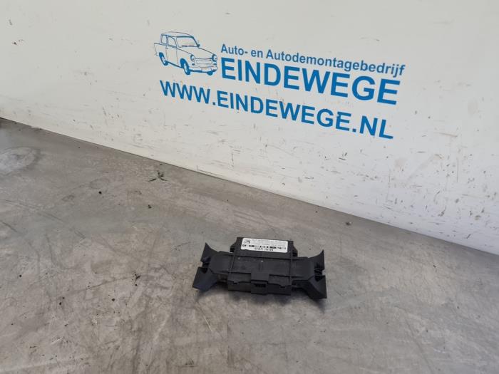 Begagnade Larmsensor Mini Mini Cooper S (R53) 1.6 16V Pris € 30,00 Marginaltabell erbjuds av Auto- en demontagebedrijf Eindewege