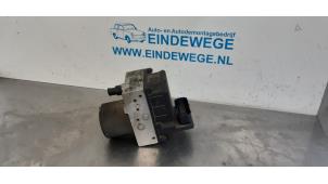 Usagé Pompe ABS Audi A4 (B6) 2.0 20V Prix € 60,00 Règlement à la marge proposé par Auto- en demontagebedrijf Eindewege