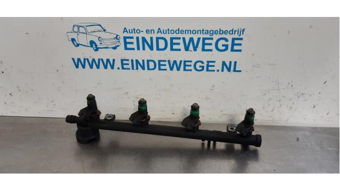 Usagé Système d'injection Renault Scénic II (JM) 2.0 16V Prix € 50,00 Règlement à la marge proposé par Auto- en demontagebedrijf Eindewege