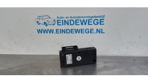 Used Phone module Mercedes CLK (W208) 2.3 230K 16V Price € 20,00 Margin scheme offered by Auto- en demontagebedrijf Eindewege