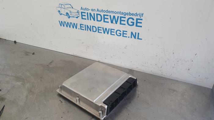 Used Engine management computer Mercedes C Sportcoupé (C203) 2.2 C-220 CDI 16V Price € 100,00 Margin scheme offered by Auto- en demontagebedrijf Eindewege