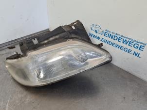 Used Headlight, left Citroen Xsara (N1) 1.4i X,SX Price € 25,00 Margin scheme offered by Auto- en demontagebedrijf Eindewege