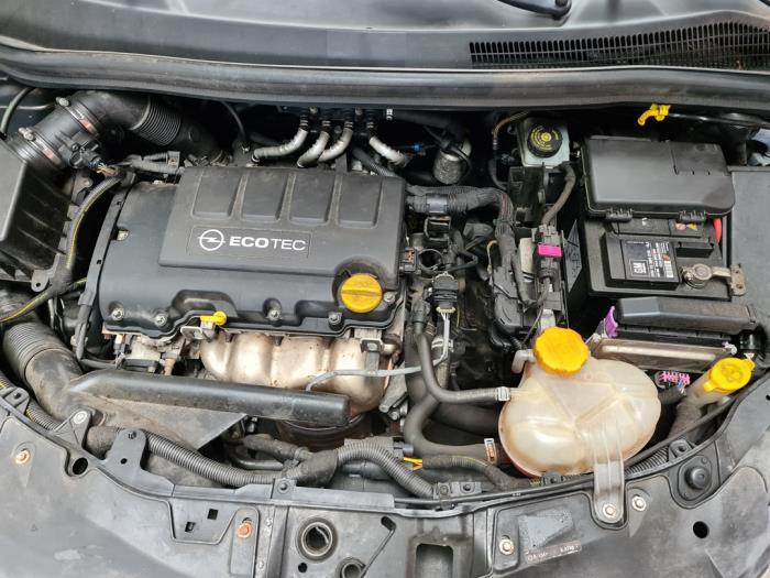 Getriebe Opel Corsa D, 2006 / 2014 1.2 16V ecoFLEX Bi-Fuel, Fließheck, 1 229cc, 61kW (83pk), FWD, A12XER, 2011-06 / 2014-08 (Gebraucht)