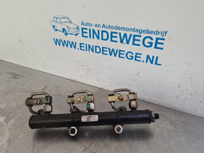 Gebrauchte Kraftstoffverteiler Landrover Range Rover Sport (LS) 2.7 TDV6 24V Preis € 75,00 Margenregelung angeboten von Auto- en demontagebedrijf Eindewege