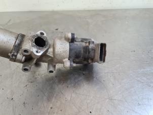 AGR Ventil van een Land Rover Range Rover Sport (LS) 2.7 TDV6 24V 2006