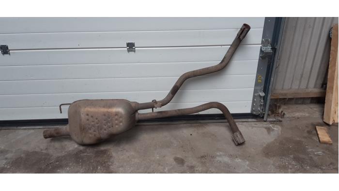 Gebrauchte Auspuff Mitteldämpfer Landrover Range Rover Sport (LS) 2.7 TDV6 24V Preis € 50,00 Margenregelung angeboten von Auto- en demontagebedrijf Eindewege