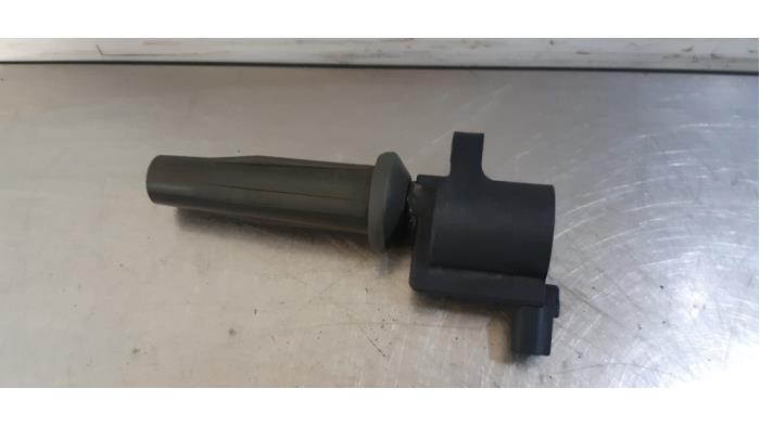 Usagé Bobine Volvo V50 (MW) 1.8 16V Prix € 12,50 Règlement à la marge proposé par Auto- en demontagebedrijf Eindewege