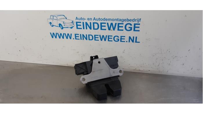 Volvo V50 Tailgate lock mechanisms stock | ProxyParts.com