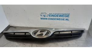 Used Grille Hyundai i20 1.2i 16V Price € 30,00 Margin scheme offered by Auto- en demontagebedrijf Eindewege