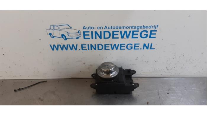 Used On-board computer controller BMW 5 serie (E60) 525d 24V Price € 75,00 Margin scheme offered by Auto- en demontagebedrijf Eindewege