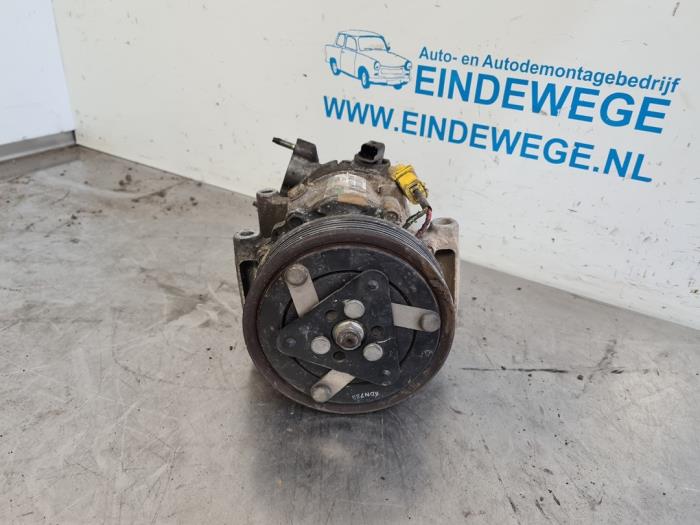 Air conditioning pump from a Peugeot 207/207+ (WA/WC/WM) 1.6 16V 2007