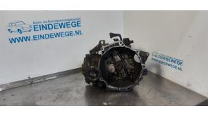 Used Gearbox Volkswagen Caddy II (9K9A) 1.9 TDI Price € 150,00 Margin scheme offered by Auto- en demontagebedrijf Eindewege
