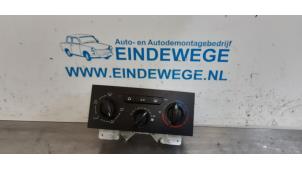 Usados Panel de control de calefacción Peugeot Expert (G9) 2.0 HDi 120 Precio € 55,00 Norma de margen ofrecido por Auto- en demontagebedrijf Eindewege