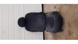 Usagé Siège gauche Peugeot 206 (2A/C/H/J/S) 1.4 XR,XS,XT,Gentry Prix € 50,00 Règlement à la marge proposé par Auto- en demontagebedrijf Eindewege