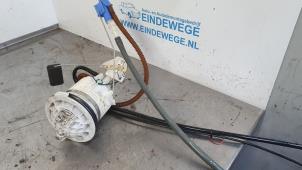 Used Electric fuel pump BMW Mini One/Cooper (R50) 1.6 16V Cooper Price € 50,00 Margin scheme offered by Auto- en demontagebedrijf Eindewege