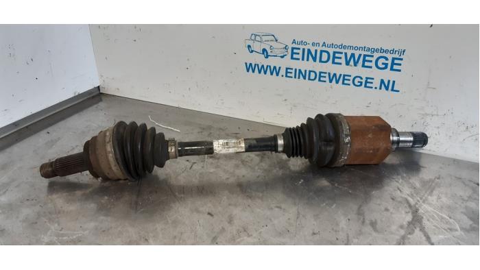 Gebrauchte Antriebswelle links vorne BMW X5 (E70) xDrive 35d 3.0 24V Preis € 215,00 Margenregelung angeboten von Auto- en demontagebedrijf Eindewege
