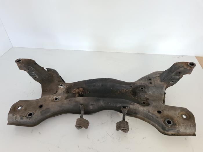 Used Subframe Volkswagen Polo V (6R) 1.2 TDI 12V BlueMotion Price € 50,00 Margin scheme offered by Auto- en demontagebedrijf Eindewege