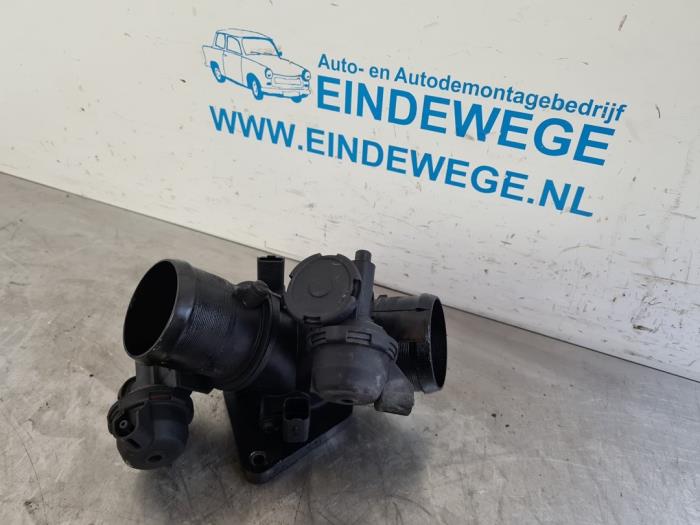 Gebrauchte Drosselklappengehäuse Volvo C70 (MC) 2.0 D 16V Preis € 50,00 Margenregelung angeboten von Auto- en demontagebedrijf Eindewege