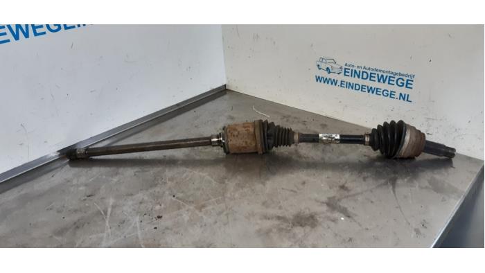 Front drive shaft, right from a BMW X5 (E70) xDrive 35d 3.0 24V 2010