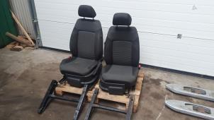 Used Set of upholstery (complete) Volkswagen Caddy III (2KA,2KH,2CA,2CH) 1.9 TDI Price € 200,00 Margin scheme offered by Auto- en demontagebedrijf Eindewege