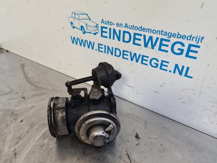 Gebrauchte Drosselklappengehäuse Volkswagen Caddy III (2KA,2KH,2CA,2CH) 1.9 TDI Preis € 35,00 Margenregelung angeboten von Auto- en demontagebedrijf Eindewege