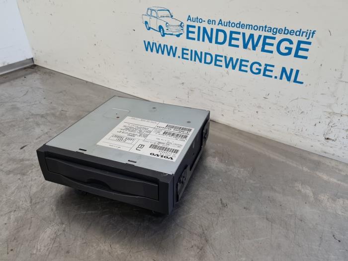 Usagé Module navigation Volvo C70 (MC) 2.0 D 16V Prix € 105,00 Règlement à la marge proposé par Auto- en demontagebedrijf Eindewege