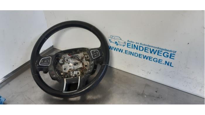 Używane Kierownica Landrover Range Rover Evoque (LVJ/LVS) 2.2 TD4 16V 5-drs. Cena € 210,00 Procedura marży oferowane przez Auto- en demontagebedrijf Eindewege