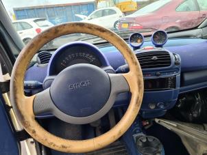 Used Steering wheel Smart City-Coupé 0.6 Turbo i.c. Smart&Pulse Price on request offered by Auto- en demontagebedrijf Eindewege
