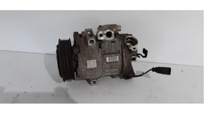 Air conditioning pump from a Seat Cordoba (6L2) 1.4 16V 2003