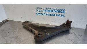 Used Front wishbone, left Citroen C3 (SC) 1.6 HDi 92 Price € 30,00 Margin scheme offered by Auto- en demontagebedrijf Eindewege