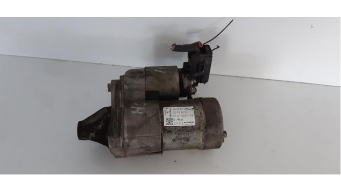 Begagnade Startmotor Fiat Grande Punto (199) 1.4 16V Pris € 25,00 Marginaltabell erbjuds av Auto- en demontagebedrijf Eindewege
