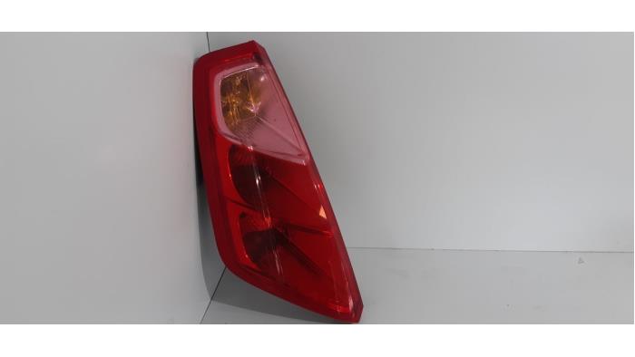 Rücklicht links van een Fiat Grande Punto (199) 1.4 16V 2007