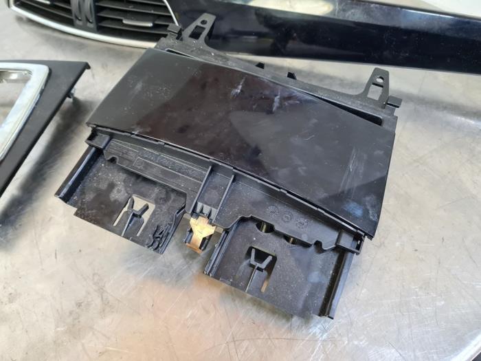 Panneau De Bande De Garniture Décorative Pour Mercedes C-Klasse W204 - Réf. Satz 2046801350, Occasion